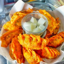 เกี๊ยวซ่าโฮมเมด