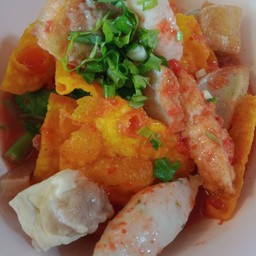 เย็นตาโฟแห้ง