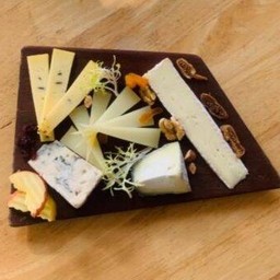 The Amateur Cheese Platter