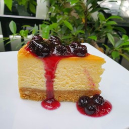 ริทซ์ชีสเค้กท้อปบลูเบอรี่