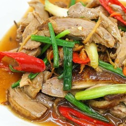 เป็ดพะโล้ผัดขิง