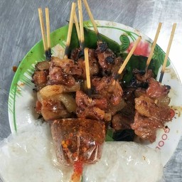 ชุดหมูย่าง5ไม้ข้าวเหนียว1ห่อ