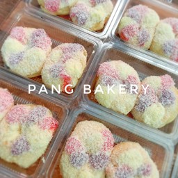 โดนัทเนยสดสามสี