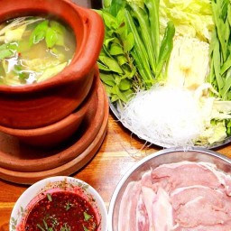 ร้านขอนแก่นลาบแซ่บ