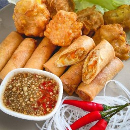 ปอเปี๊ยะทอดลุงเก่ง พระราม6