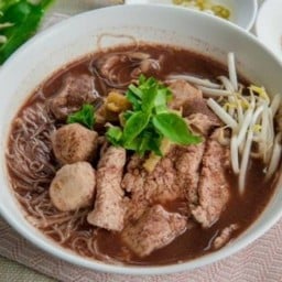 ก๋วยเตี๋ยวเรือแม่สำรวยสาขา2