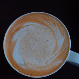 ชาไทยร้อน