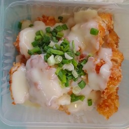 ข้าวไก่ทอดซอสมะนาว