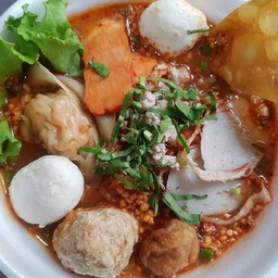 ก๋วยเตี๋ยวต้มยำ