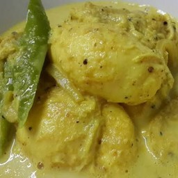 แกงกะทิไข่ไก่