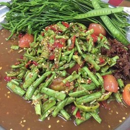 ร้านน้องเอิงเอยส้มตำ ลาบ ก้อย น้ำตก ประชาอุทิศ125