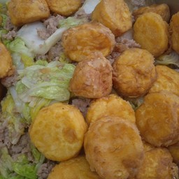 ผักกาดขาวผัดเต้าหู้ไข่