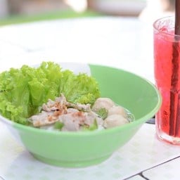 ร้านสมันลูกชิ้นเนื้อซัมซัม ฮาลาล