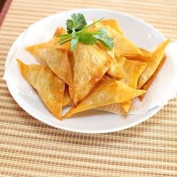 เตี๋ยวเรือบิน หม้อไฟ สาขาแม่เหียะ ข้างสนามบิน