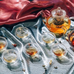 Hot Biodiversitea  ไบโอดิเวอร์ซิทิ ร้อน