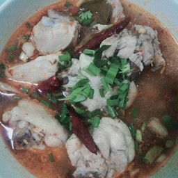 ต้มแซ่บสะโพกไก่ 1 หม้อ