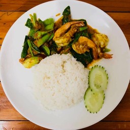 ข้าวเครื่องแกงกุ้ง