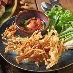 ส้มตำเห็ดเข็มทองทอด