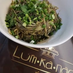 ยำหน่อไม้น้ำปู