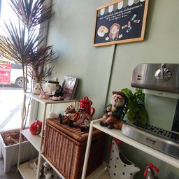 ถ้าสนใจทางแม่ค้าบอกว่าสามารถซื้อไปได้ด้วยนะครับ