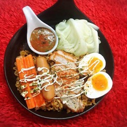 ยากิโซบะ อร่อยทุกเมนู สาขา2 ตลาดพูนทรัพย์/
