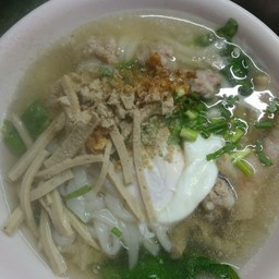 ก๋วยจั๊บอุบลนาย เอ็ดดี้