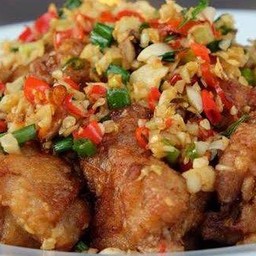 ไก่คั่วพริกเกลือ