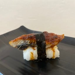 ซูชิปลาไหลญี่ปุ่นย่างซีอิ๋ว