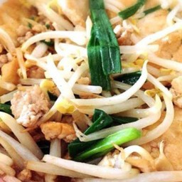 ถั่วงอกผัดเต้าหู้หมูสับ