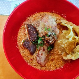 เตี่ยวต้มยำน่องไก่ ธรรมดา
