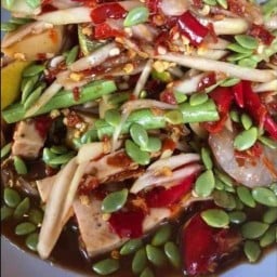ส้มตำ แม่หลาย