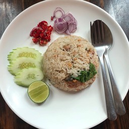 ข้าวผัดปลาอินทรีเค็ม
