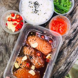 แซลม่อนดอง