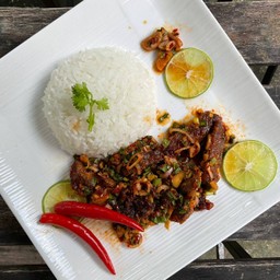 ครัวคุณน้อย อร่อยไม่ซ้ำจำสูตรไม่ได้