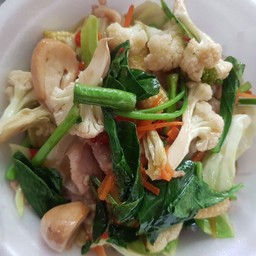 ผัดผักรวม