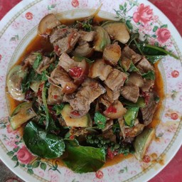 ผัดเผ็ดหมูป่า