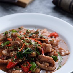 หมูผัดกะปิ
