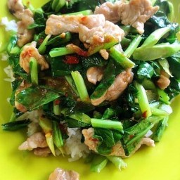 ปอเปี๊ยะไส้นัวร์