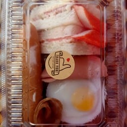 ผึ้งอาหารตามสั่ง