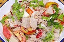 ยำวุ้นเส้นหมูยอหมูส้บ