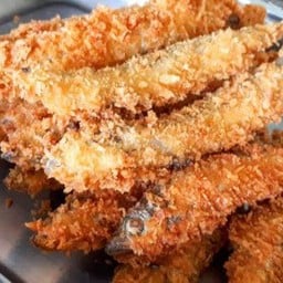 ปลาไข่ทอด