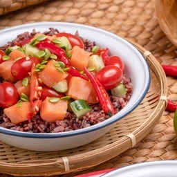 ข้าวหน้าแซลมอนปลาร้าแซ่บ