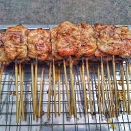 N&N หมูปิ้งนมสด สาขา บึงแก่นนคร