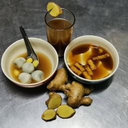 บัวลอยน้ำขิง