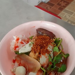 เกาเหลาโฟยำ น้ำ