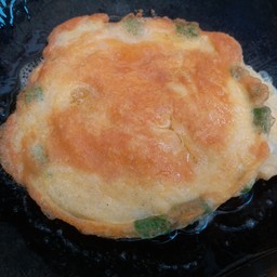 ไข่เจียวถั่วฟักยาวราดข้าว