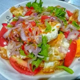 Spicy Fried Egg Salad