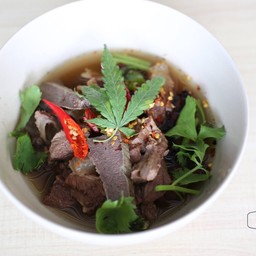 เนื้อตุ๋นแซ๊บกัญ