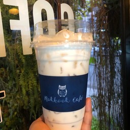 นมคาราเมลเย็น