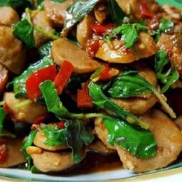 ร้านกระเพราแซ่บซี๊ดดดดด -
